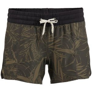 Vuori Clementine Shorts in Oregano Rainforest NWT